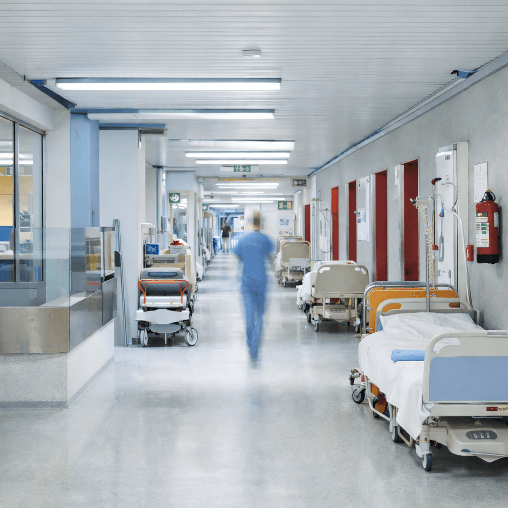 Krankenhaus & Pflege — Shiftdesk Branchenlösung